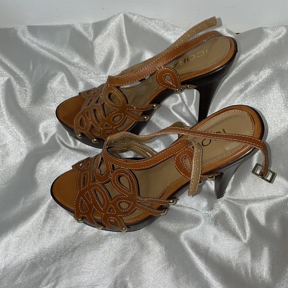 ICORA Brown High Heels. Size 8! - Picture 2 of 4